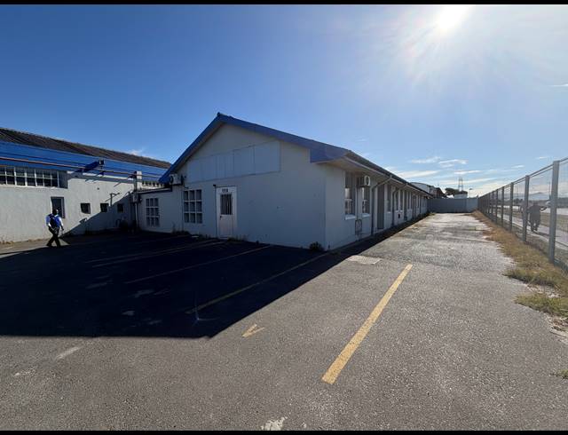 2,356M² WAREHOUSE TO LET IN EPPING INDUSTRIAL